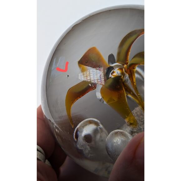 Vtg Murano Style Flower Paperweight 3.25" Controlled Bubble Art Glass Rootbeer - Picture 9 of 9